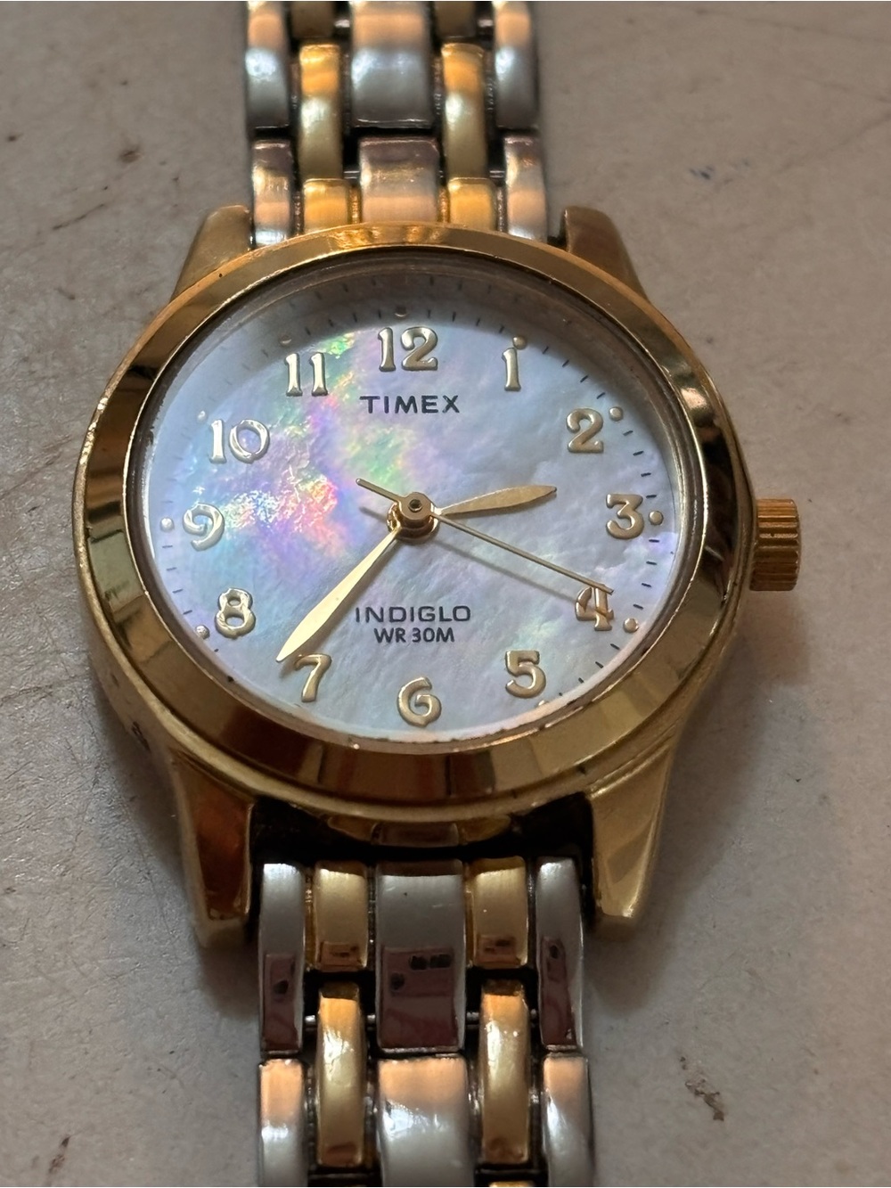 Timex T2M827 Mother of Pearl Indiglo Watch Two Tone Gold Silver 25mm - Picture 8 of 10